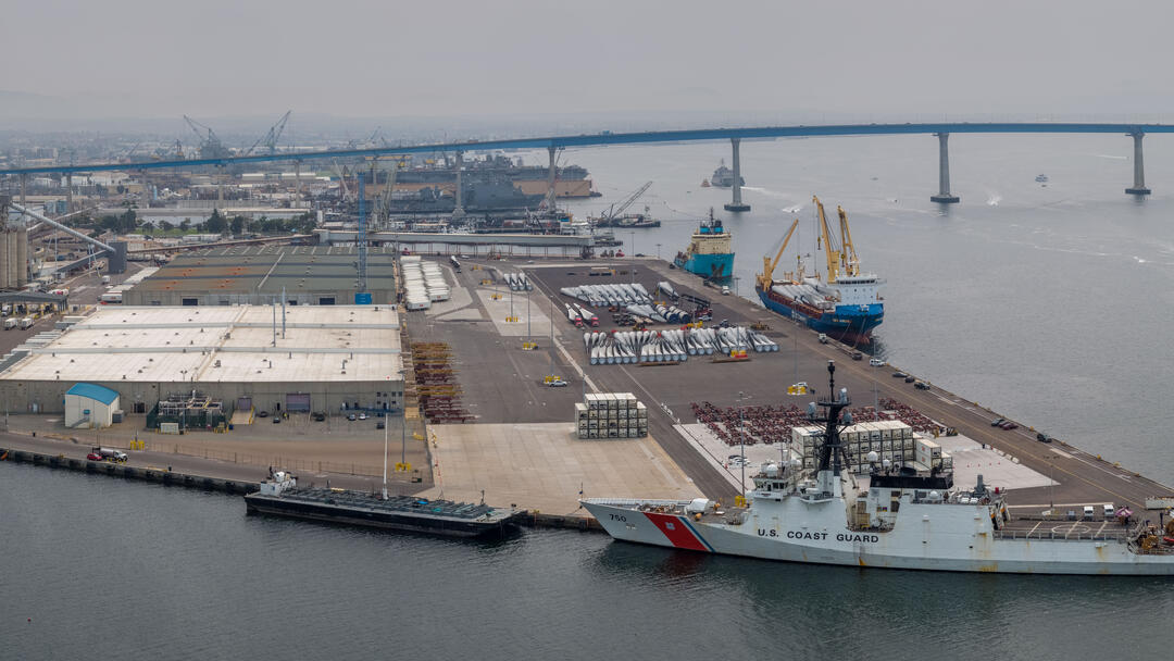 Tenth Avenue Marine Terminal pano 