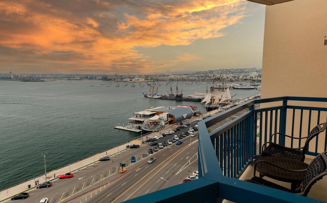 Wyndham Balcony - Sunset