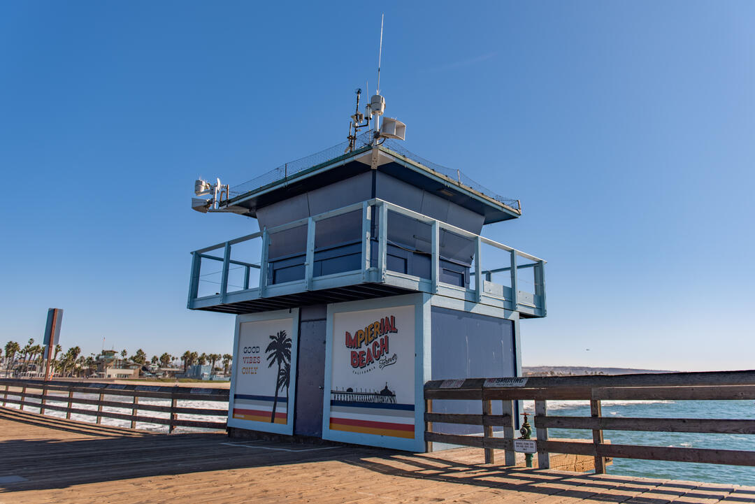 Lifeguard Shack with Mural - Imperial Beach