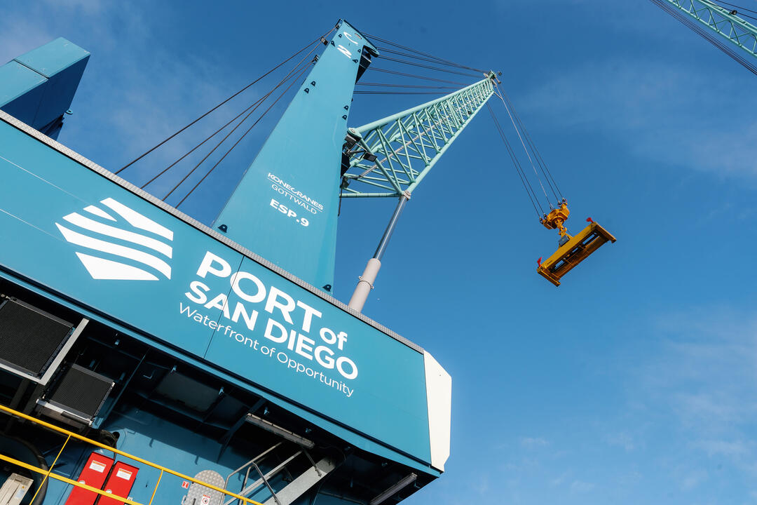 Electric cranes at Port of San Diego
