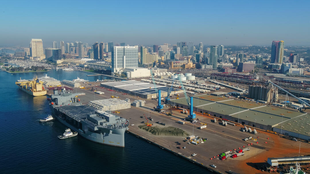 Ships at Tenth Avenue Marine Terminal