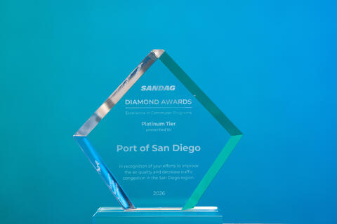 Clear diamond shaped award