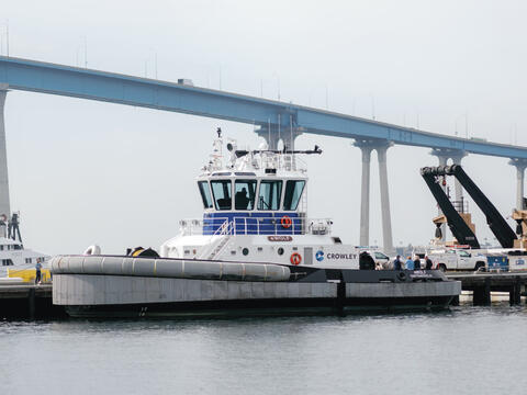 our electric tug is ready to go 