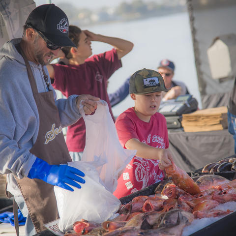 Tuna Harbor Dockside Market 